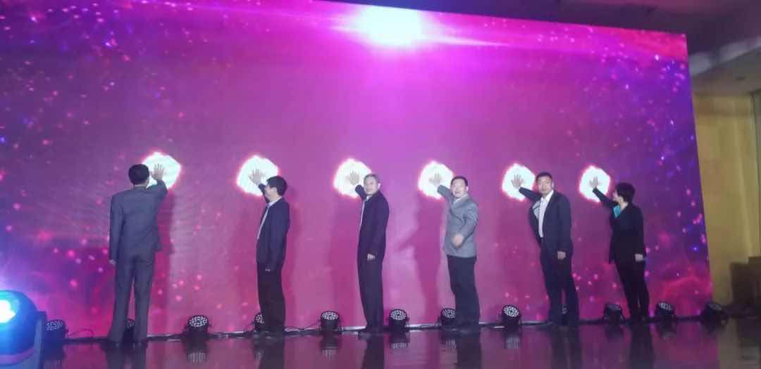 1540804058929059030.jpg 3.jpg